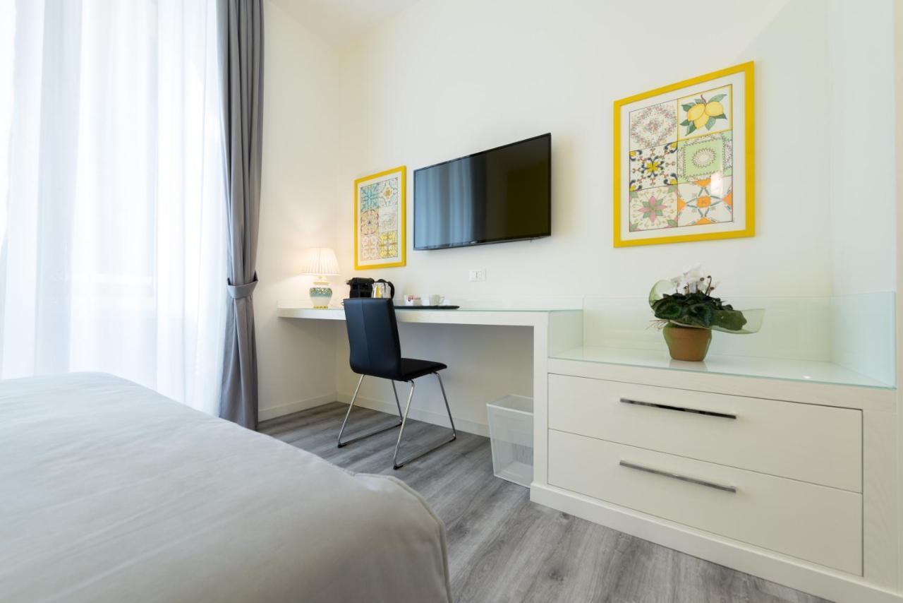 Napoliving Hotel Luaran gambar