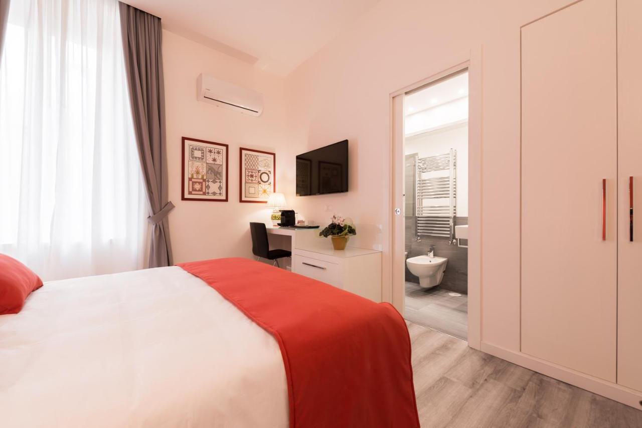 Napoliving Hotel Luaran gambar