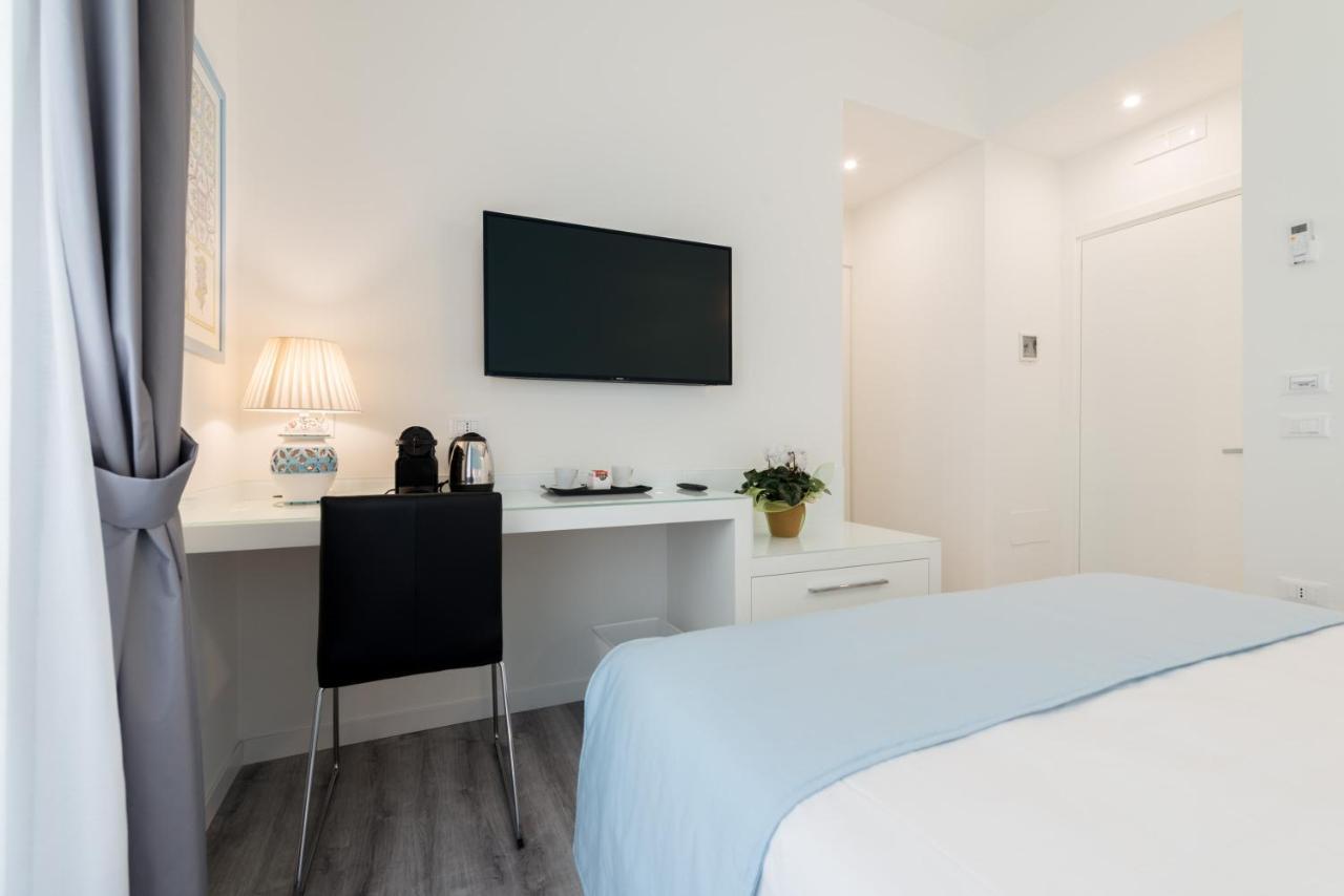 Napoliving Hotel Luaran gambar
