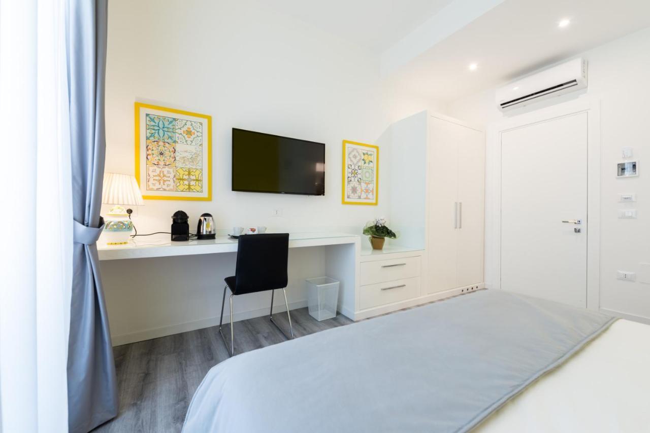 Napoliving Hotel Luaran gambar