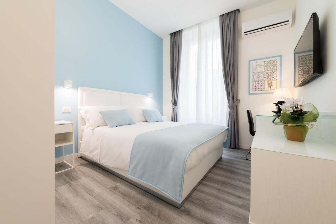 Napoliving Hotel Luaran gambar